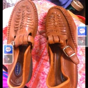 Dr. Scholl's Womens Tan Leather Slip On Shoes Size 8